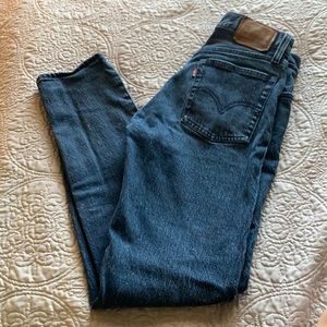 Levi’s Premium Wedgie Jeans Dark Wash size 25